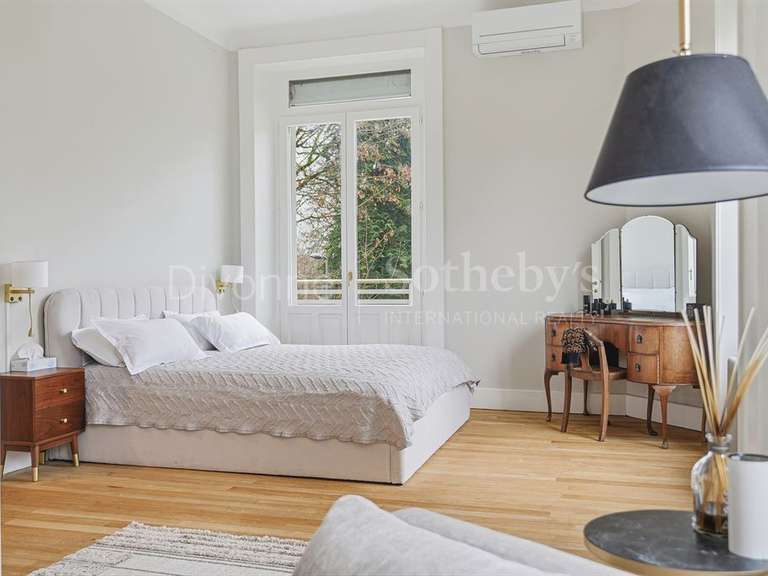 Maison Divonne-les-Bains - 5 chambres - 370m²