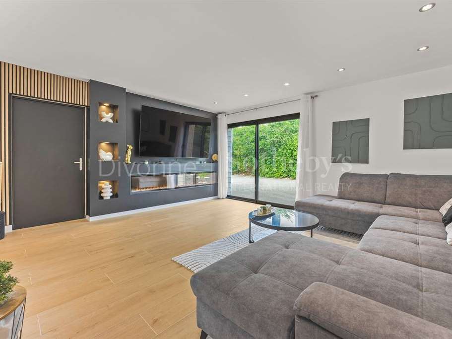 House Divonne-les-Bains