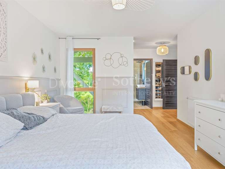 House Divonne-les-Bains - 5 bedrooms - 227m²