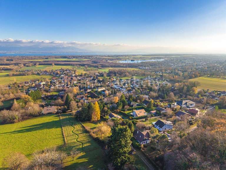 Maison Divonne-les-Bains - 4 chambres - 217m²