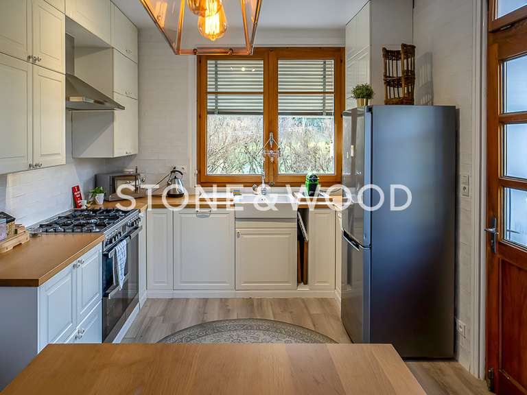 House Divonne-les-Bains - 5 bedrooms - 224m²