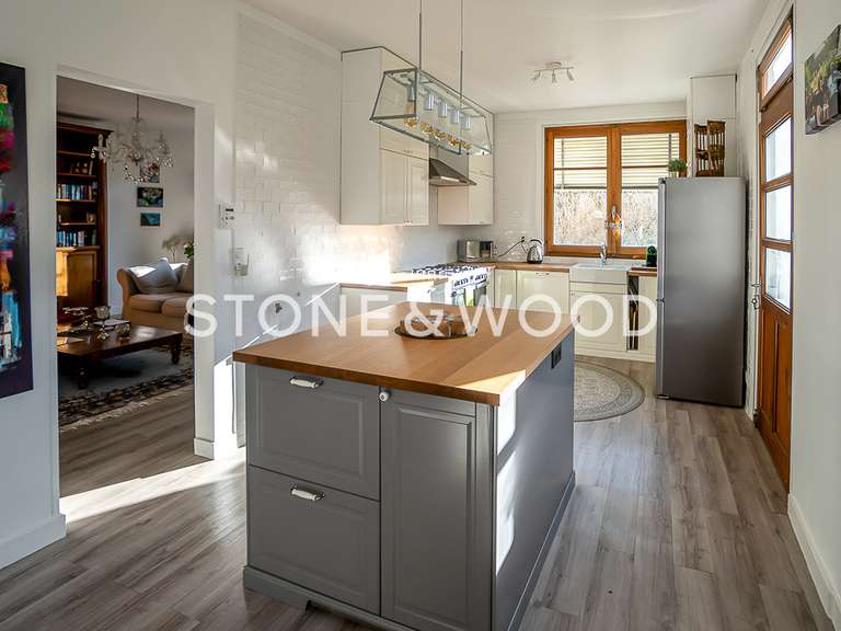 House Divonne-les-Bains - 5 bedrooms - 224m²