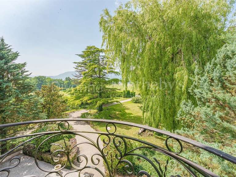 House Divonne-les-Bains - 5 bedrooms - 350m²
