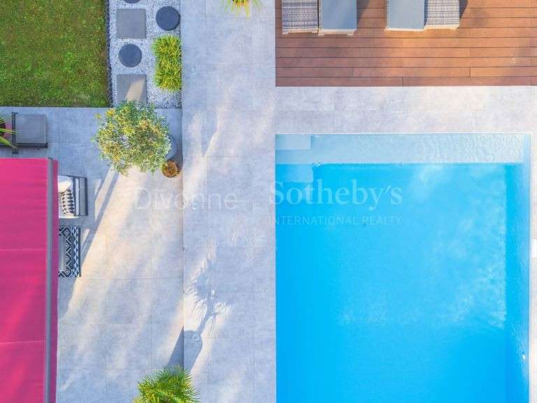 House Divonne-les-Bains - 5 bedrooms - 189m²