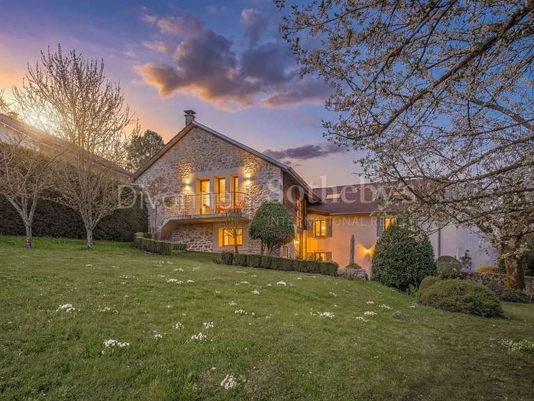 Maison Divonne-les-Bains - 5 chambres - 424m²