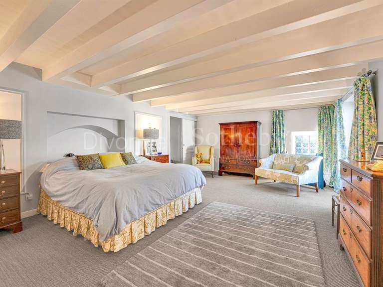 Maison Divonne-les-Bains - 5 chambres - 424m²