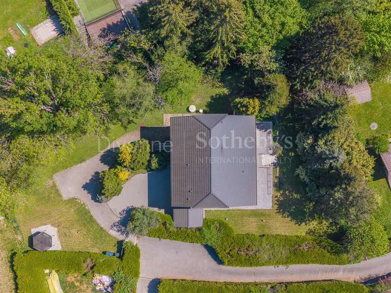 House Divonne-les-Bains - 5 bedrooms - 250m²