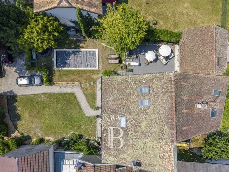 Maison Divonne-les-Bains - 4 chambres - 343m²