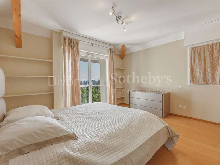 Maison Divonne-les-Bains - 5 chambres - 517m²