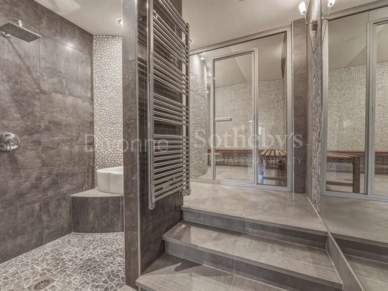Maison Divonne-les-Bains - 5 chambres - 517m²