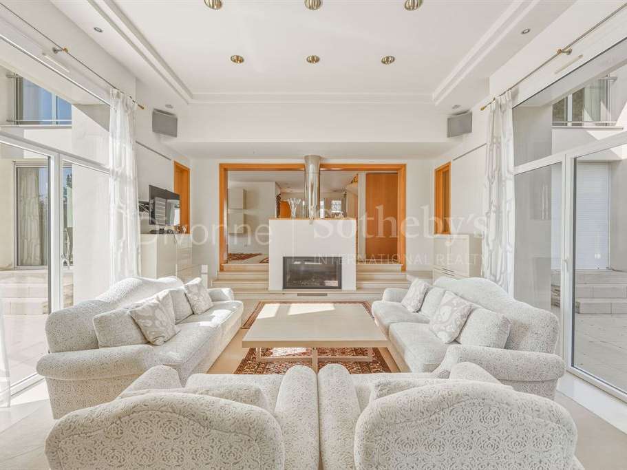 Maison Divonne-les-Bains