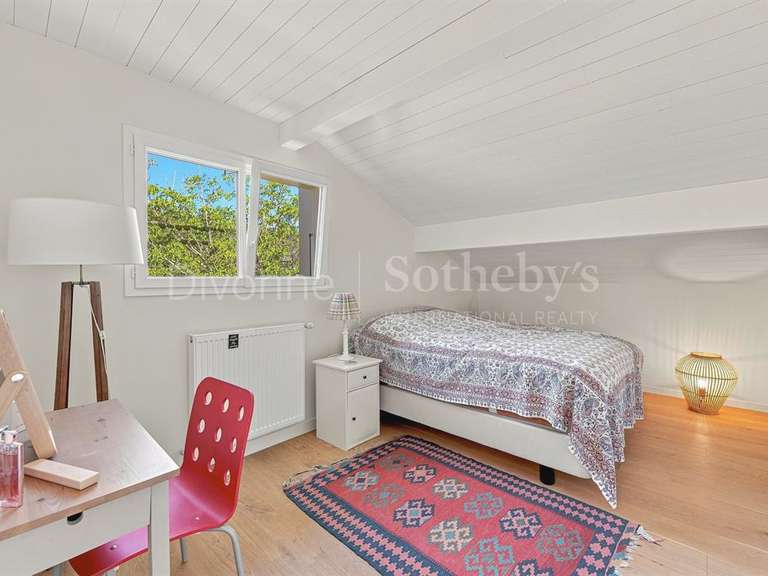 Maison Divonne-les-Bains - 5 chambres - 317m²