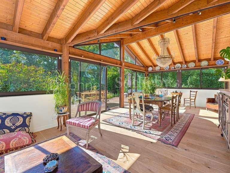 Maison Divonne-les-Bains - 5 chambres - 317m²