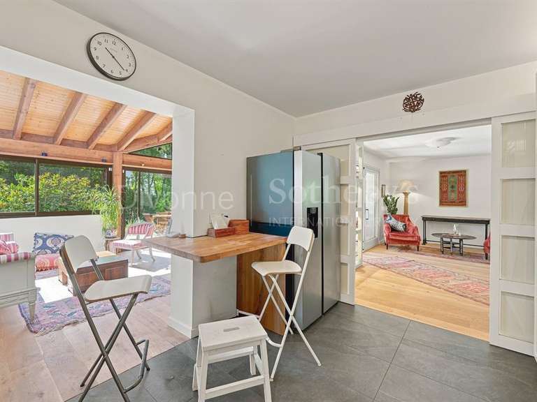 Maison Divonne-les-Bains - 5 chambres - 317m²