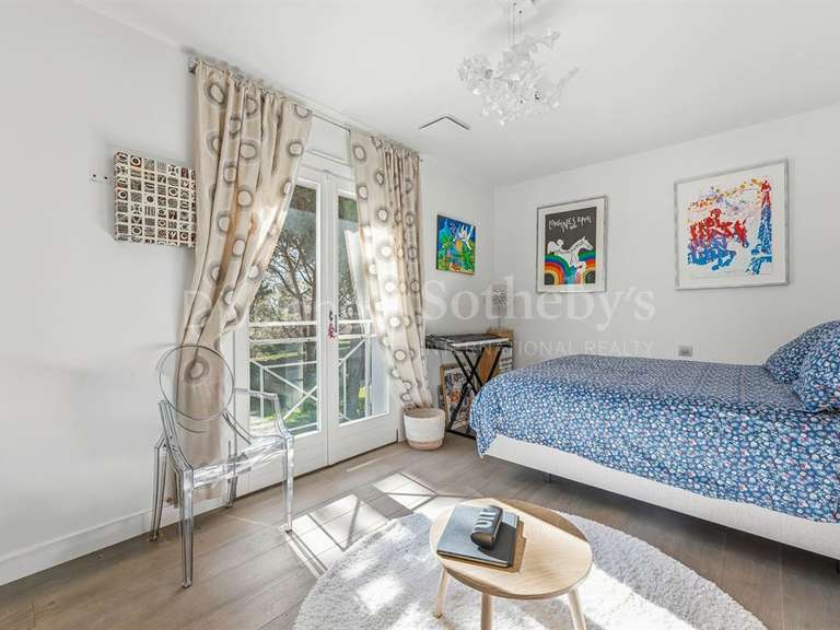 Maison Divonne-les-Bains - 4 chambres - 364m²
