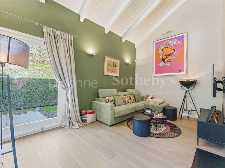 Maison Divonne-les-Bains - 4 chambres - 364m²