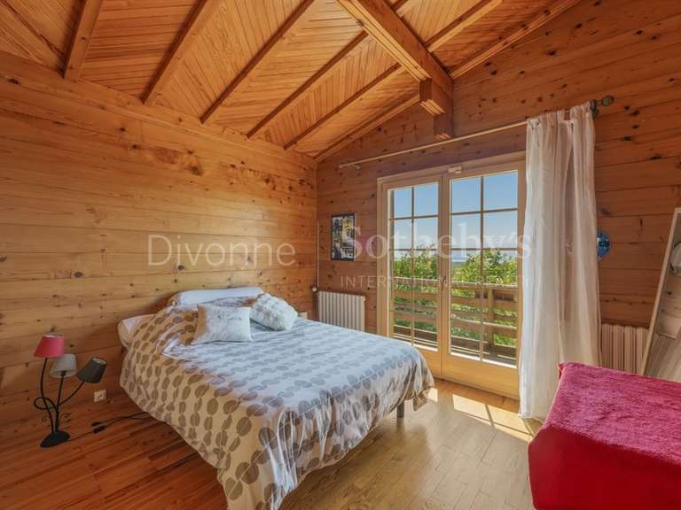 Maison Divonne-les-Bains - 2 chambres - 152m²