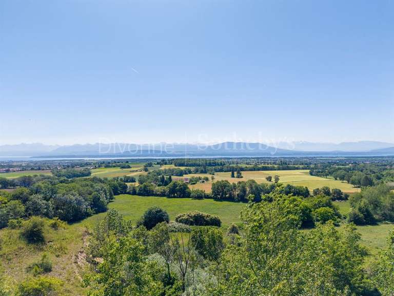 Maison Divonne-les-Bains - 2 chambres - 152m²