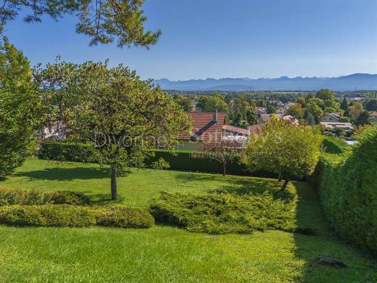 Maison Divonne-les-Bains - 5 chambres - 320m²