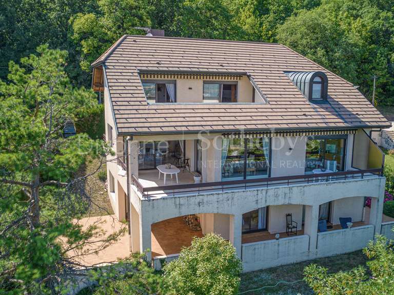 Maison Divonne-les-Bains - 5 chambres - 320m²