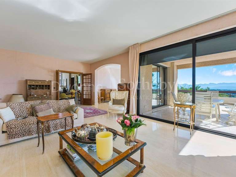 Maison Divonne-les-Bains - 5 chambres - 320m²