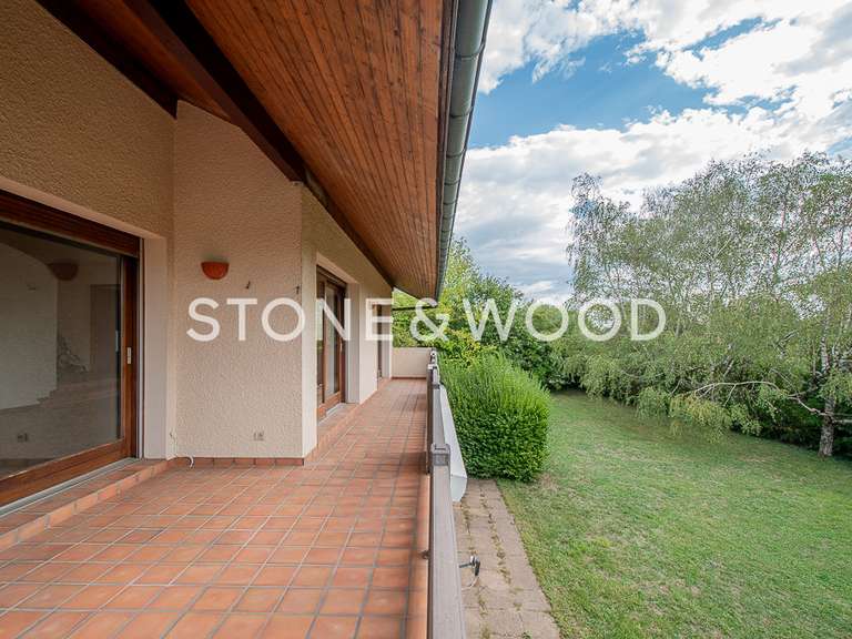 Maison Divonne-les-Bains - 6 chambres - 225m²
