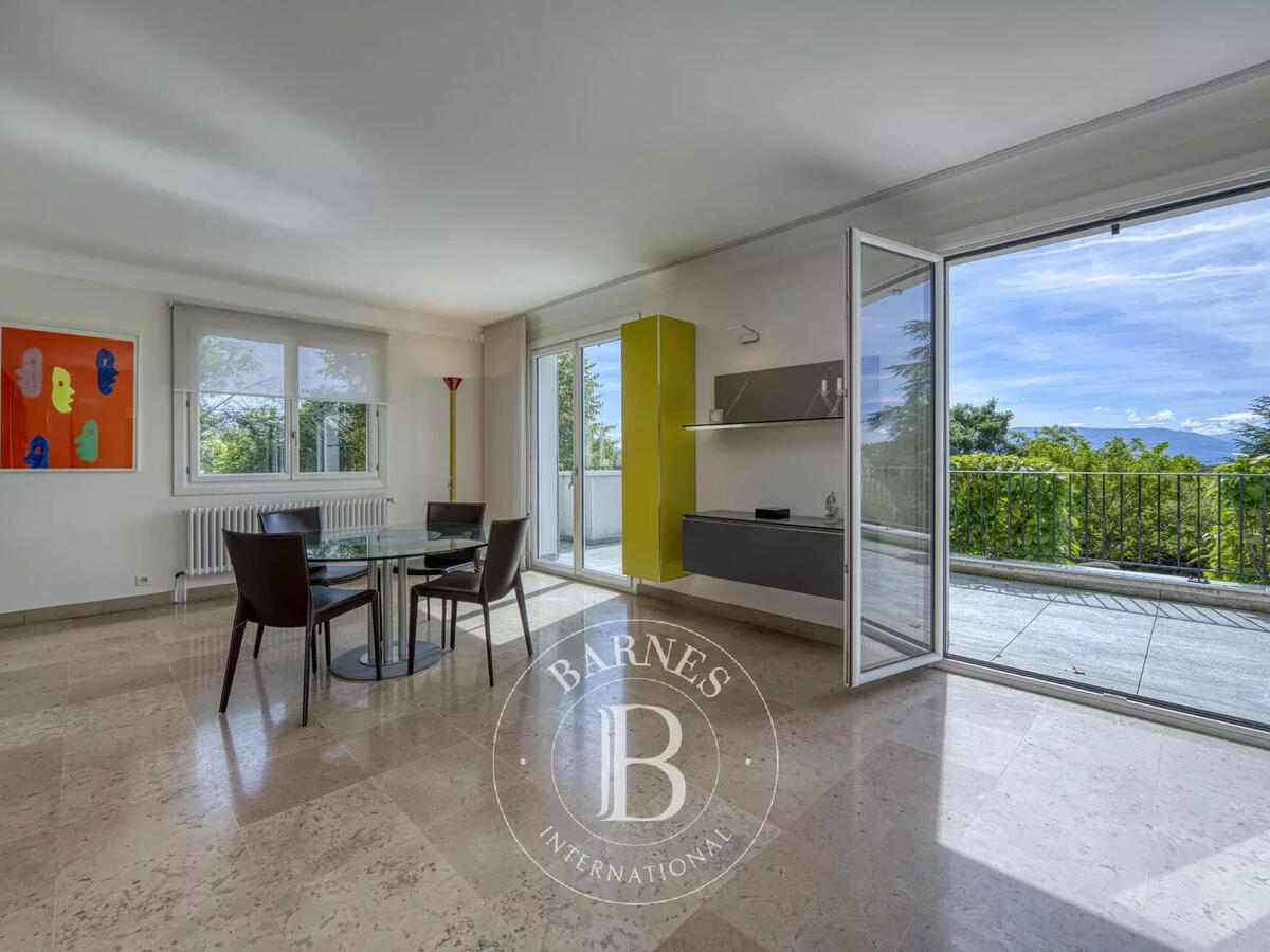 Villa Divonne-les-Bains