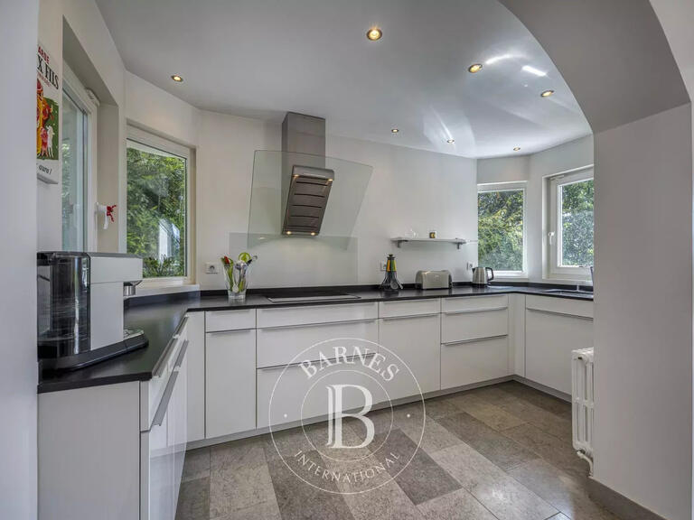 Villa Divonne-les-Bains - 6 bedrooms - 554m²