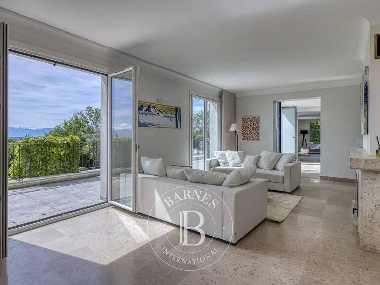 Villa Divonne-les-Bains - 6 bedrooms - 554m²