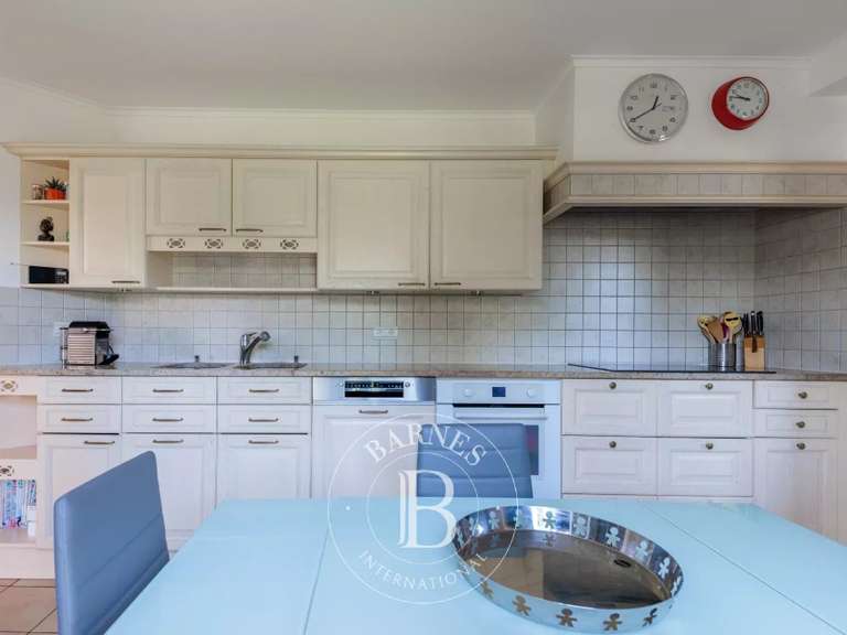 Villa Divonne-les-Bains - 6 chambres - 216m²