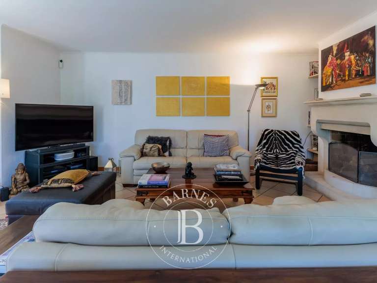 Villa Divonne-les-Bains - 6 chambres - 216m²