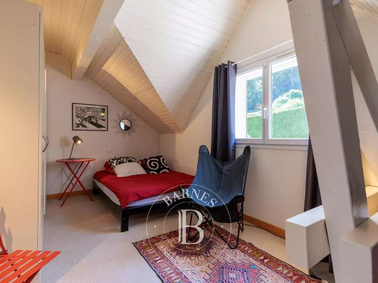 Villa Divonne-les-Bains - 6 chambres - 216m²