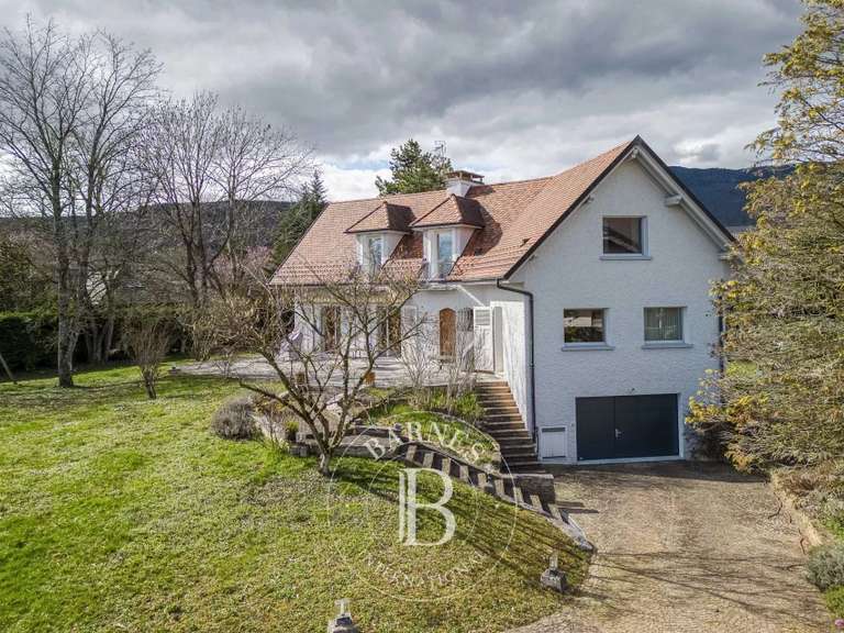 Villa Divonne-les-Bains - 4 chambres - 266m²