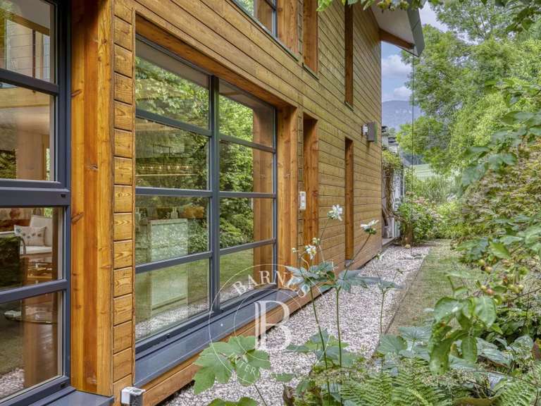 Villa Divonne-les-Bains - 5 chambres - 352m²