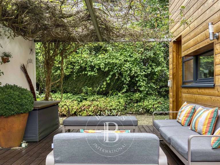 Villa Divonne-les-Bains - 5 chambres - 352m²