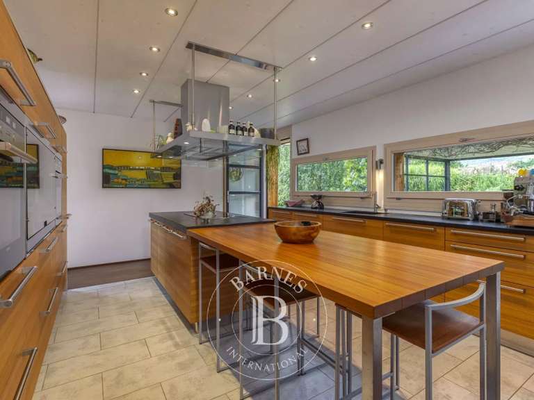 Villa Divonne-les-Bains - 5 chambres - 352m²