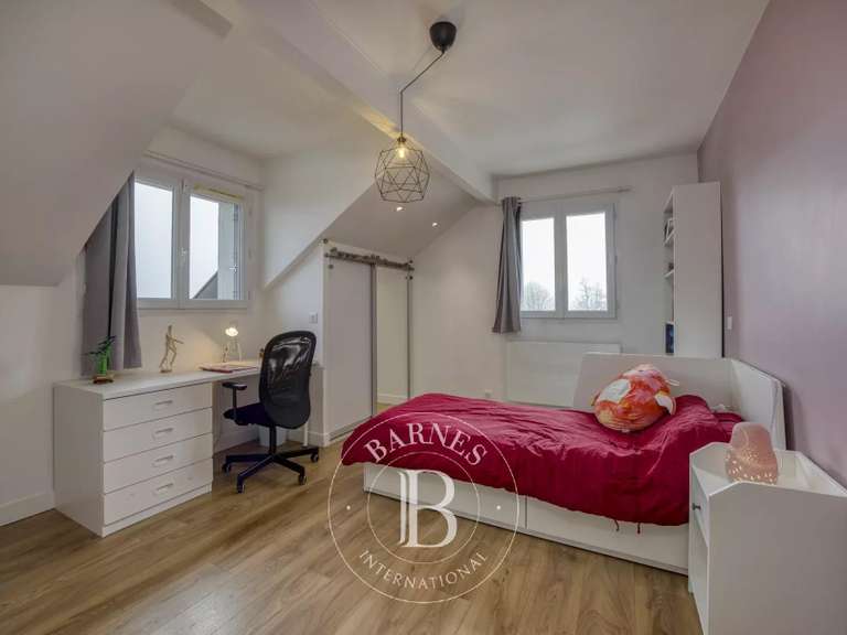 Villa Divonne-les-Bains - 5 chambres - 182m²