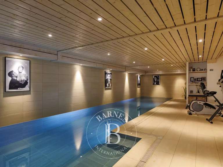 Villa Divonne-les-Bains - 4 bedrooms - 316m²