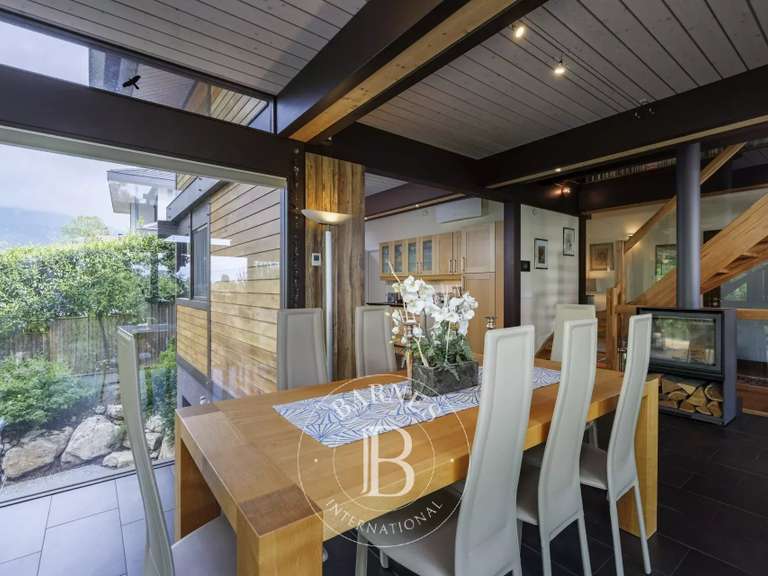 Villa Divonne-les-Bains - 4 chambres - 316m²