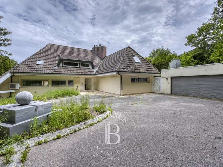 Villa Divonne-les-Bains - 7 chambres - 321m²