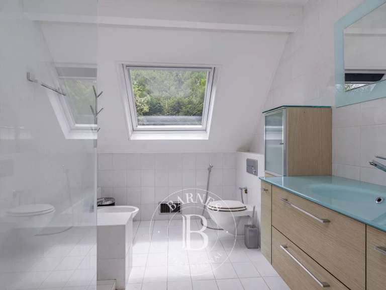 Villa Divonne-les-Bains - 7 chambres - 321m²