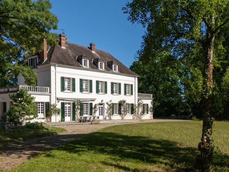 House Dole - 8 bedrooms - 420m²