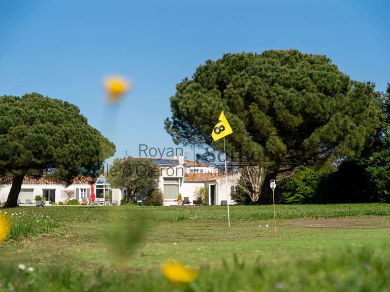 Maison Dolus-d'Oléron - 6 chambres - 360m²