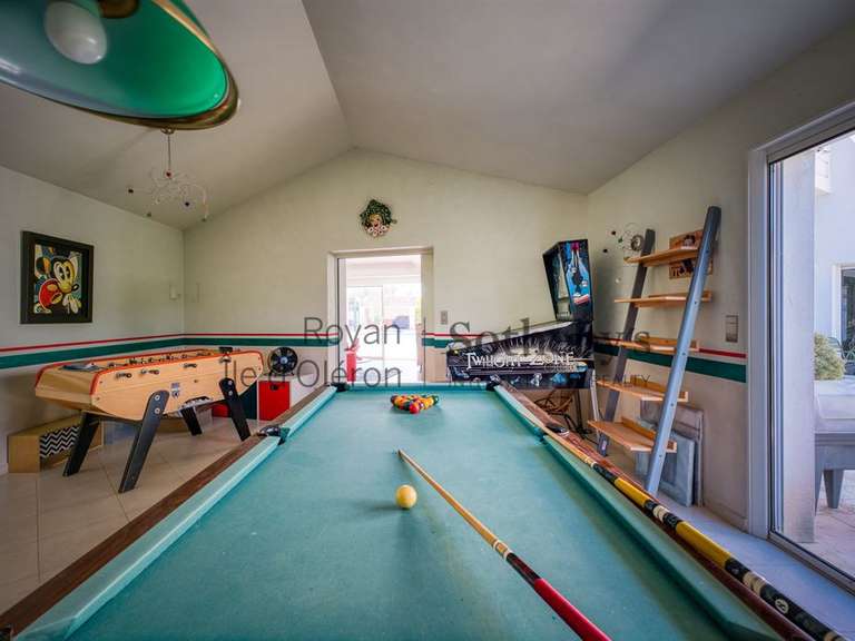 Maison Dolus-d'Oléron - 6 chambres - 360m²