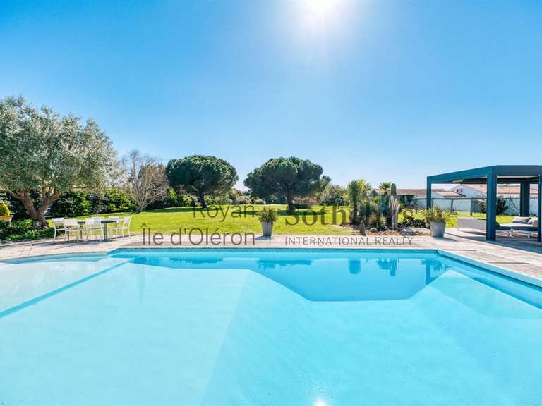 Maison Dolus-d'Oléron - 6 chambres - 360m²