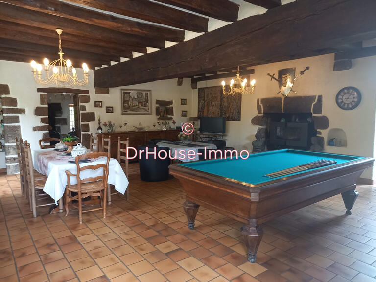 Villa Domfront-en-Champagne - 7 bedrooms - 350m²