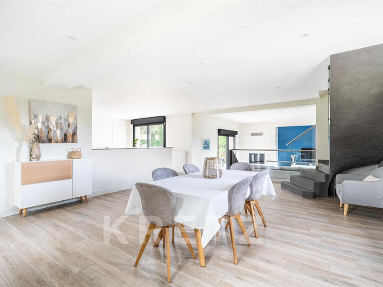 Maison Dommartin - 6 chambres - 190m²