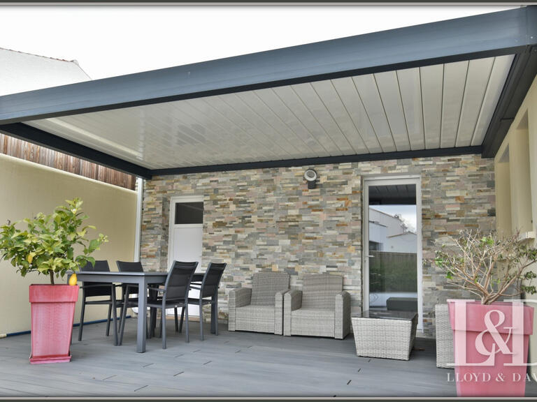 House Dompierre-sur-Mer - 4 bedrooms - 154m²