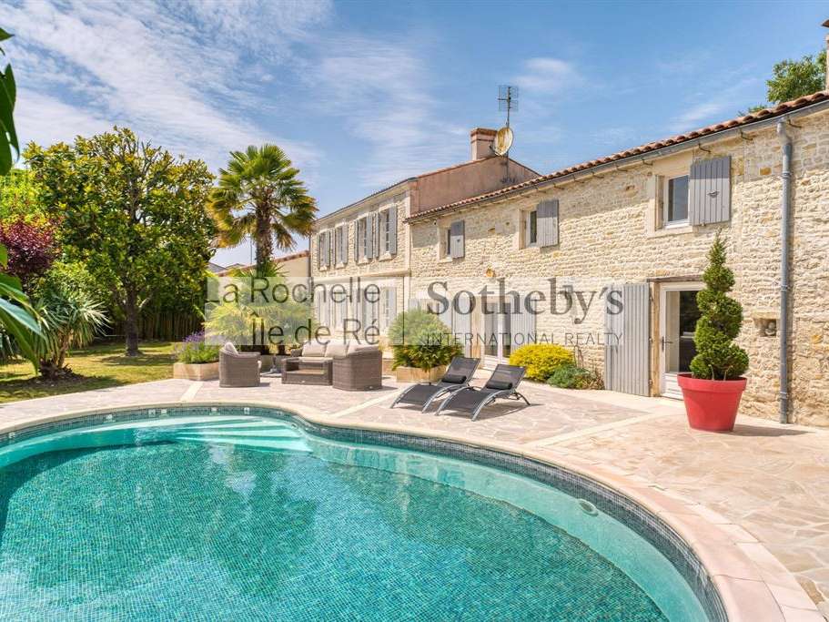 House Dompierre-sur-Mer