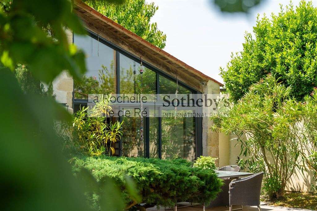 House Dompierre-sur-Mer